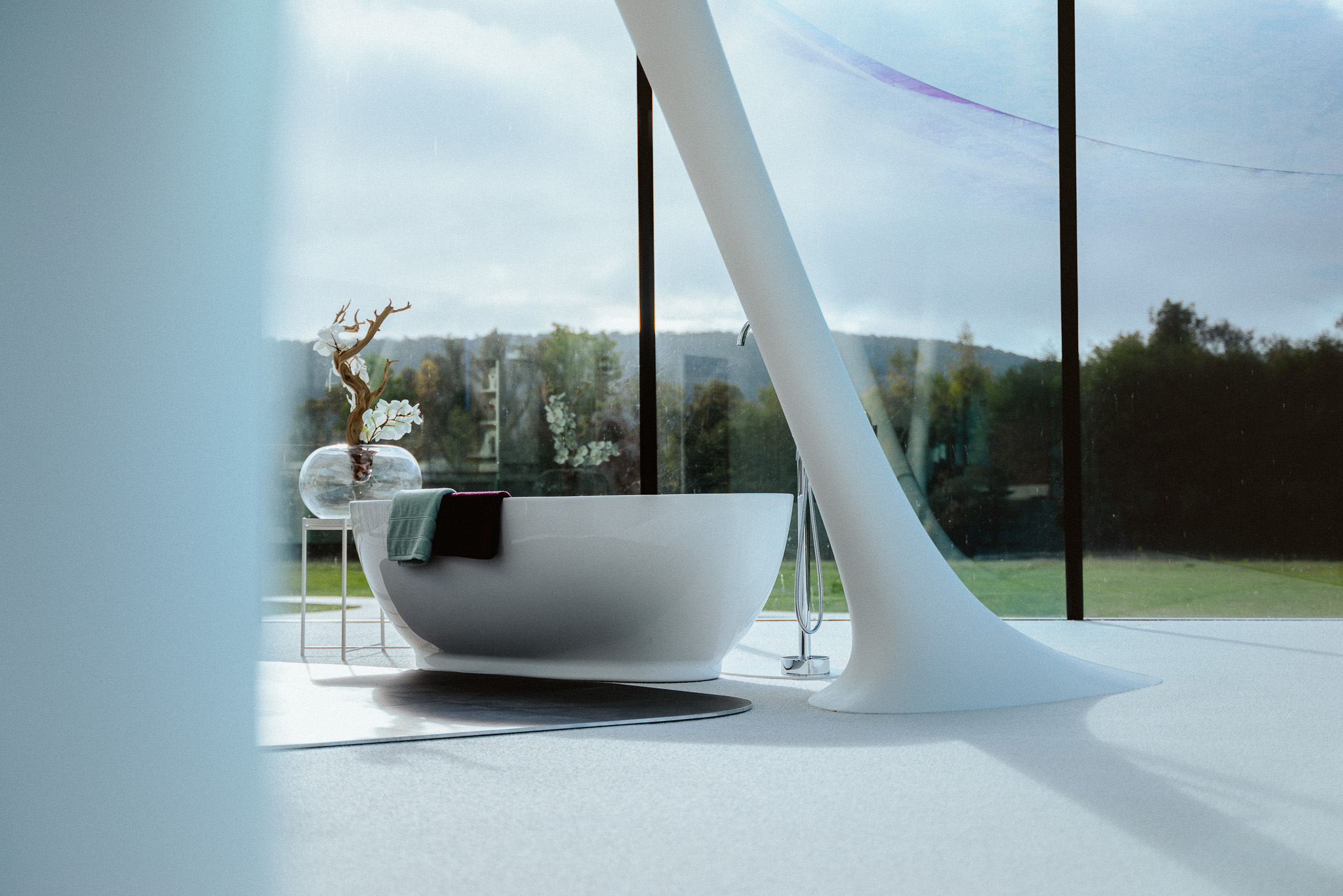 3deluxe S Leonardo Glass Cube In Germany Exhibitions